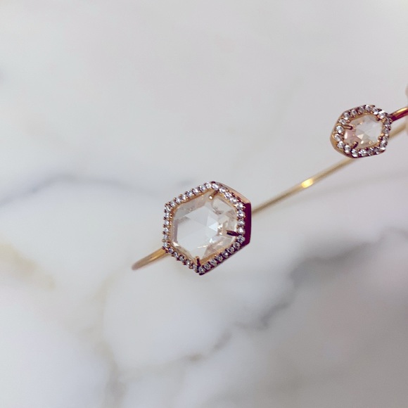 Tai Stone Cuff - Picture 2 of 3